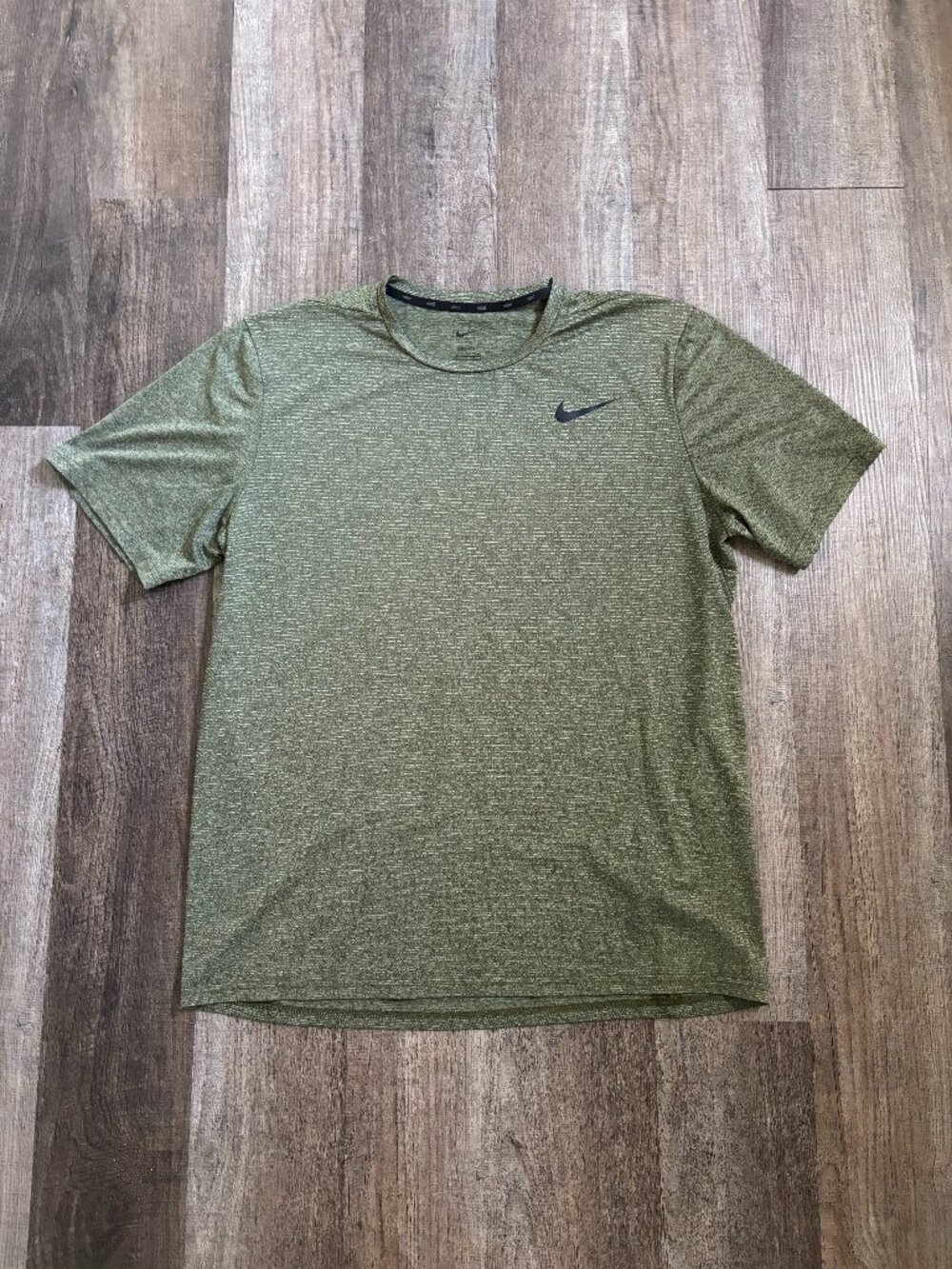 Nike Dri-Fit Running Athletic Lightweight Tee Shirt
